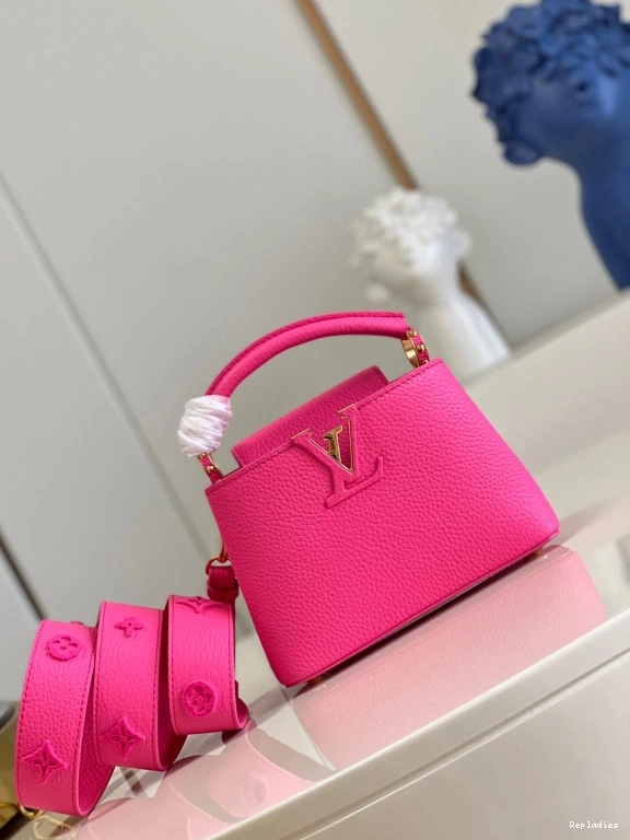 Cheap MINI LOUIS VUITTON CAPUCINES 0811